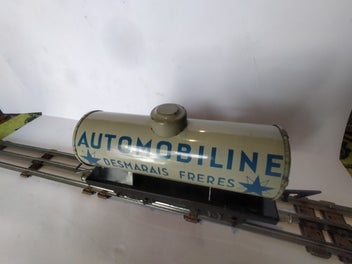 Image 1 of 3
