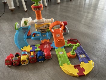 Image 1 of 4