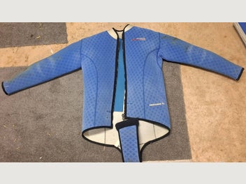 Image 1 of 7