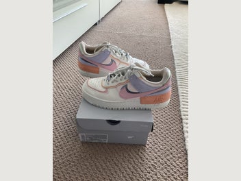 Image 1 of 6