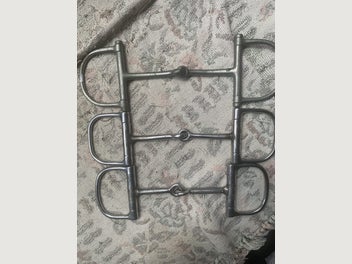 Image 1 of 5
