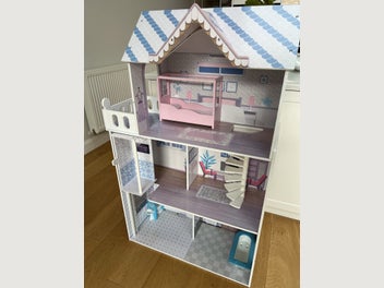 Image 1 of 5