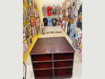 Image 1 of 1