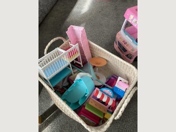 Image 1 of 5