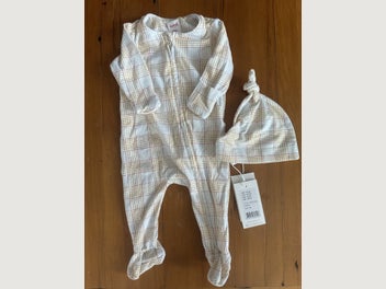 Image 1 of 8