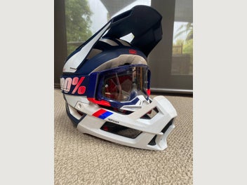 Image 1 of 6