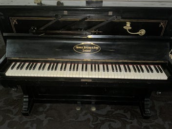 Image 1 of 3