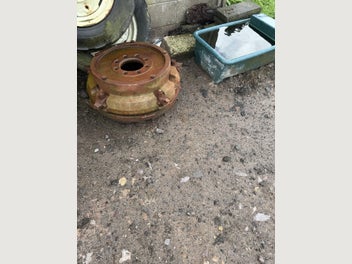 Image 1 of 1