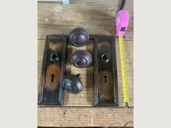 Image 1 of 1