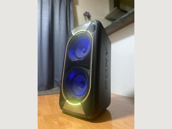 Image 1 of 4
