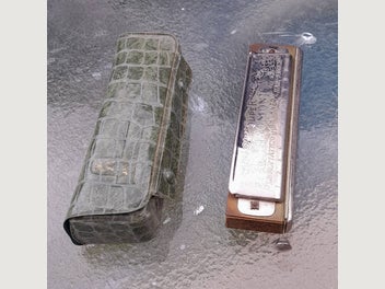 Image 1 of 6