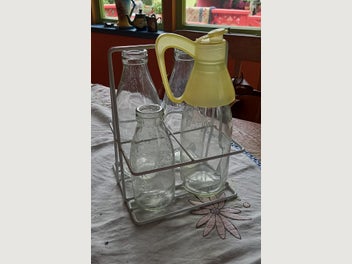 Image 1 of 3