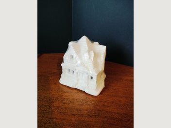Image 1 of 7