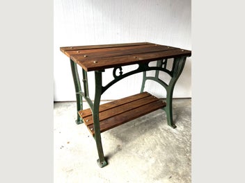 Image 1 of 7