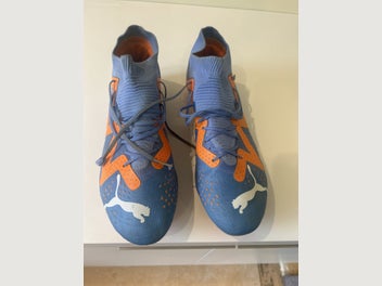 Image 1 of 6