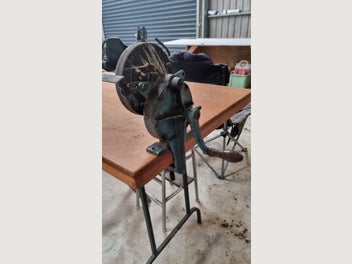 Image 1 of 4