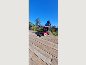 Image 1 of 4