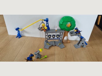 Image 1 of 8