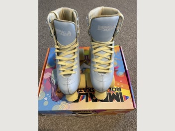 Image 1 of 4
