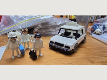 Image 1 of 4