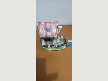 Image 1 of 5