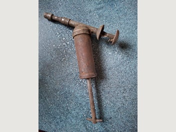 Image 1 of 4