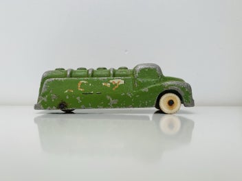 Image 1 of 5