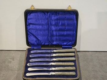 Image 1 of 6