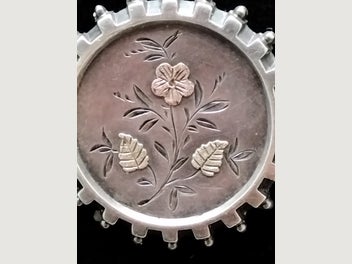 Image 1 of 4