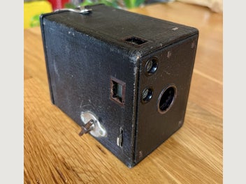 Image 1 of 5