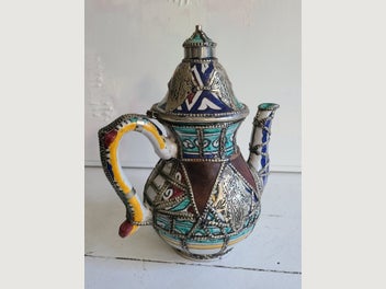 Image 1 of 5