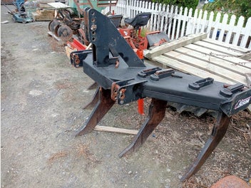 Image 1 of 7