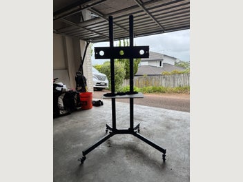 Image 1 of 5