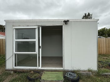 Image 1 of 4
