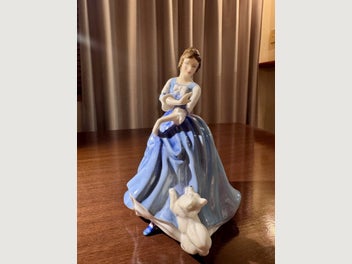 Image 1 of 8