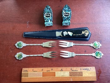 Image 1 of 2