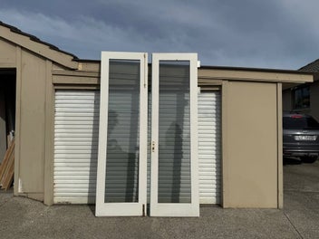 Image 1 of 6