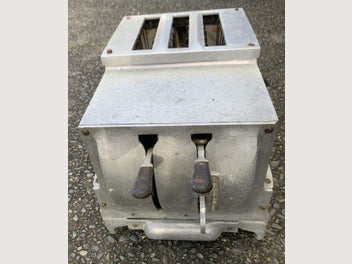Image 1 of 6
