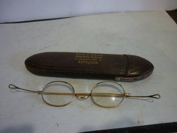 Image 1 of 6
