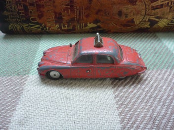 Image 1 of 6