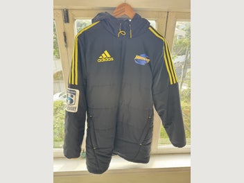 Image 1 of 3