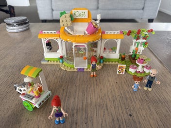 Image 1 of 4
