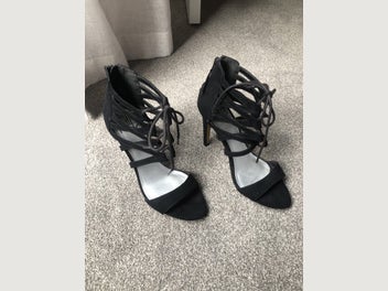 Image 1 of 4