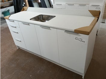 Image 1 of 8