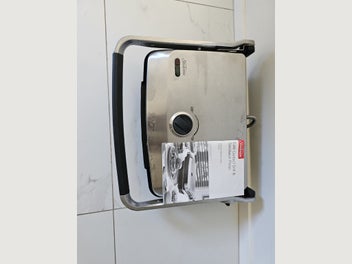 Image 1 of 7