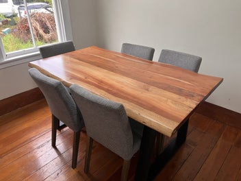 Image 1 of 6