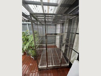 Image 1 of 7