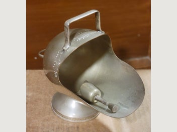 Image 1 of 6