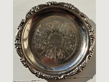 Image 1 of 7