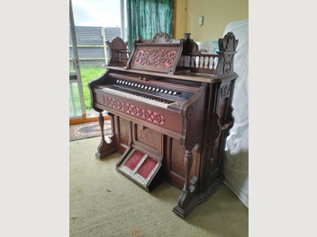 Image 1 of 4